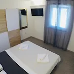 Lopac Apartament Jadranovo