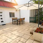Apartament Lopac *
