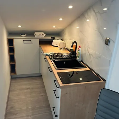 Lopac Apartament