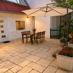 Lopac דירה יאדראנובו