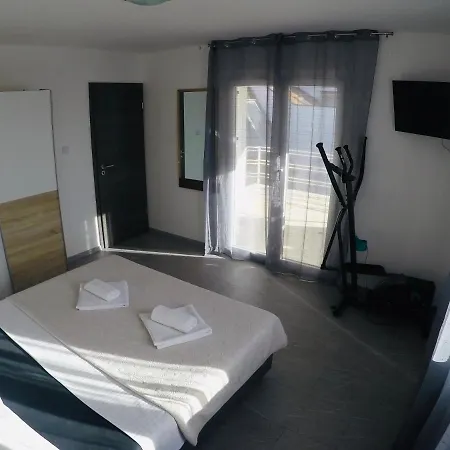 Apartman Lopac *