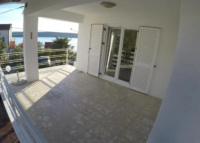 Lopac Apartament *