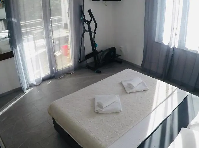 Lopac Apartamento Jadranovo