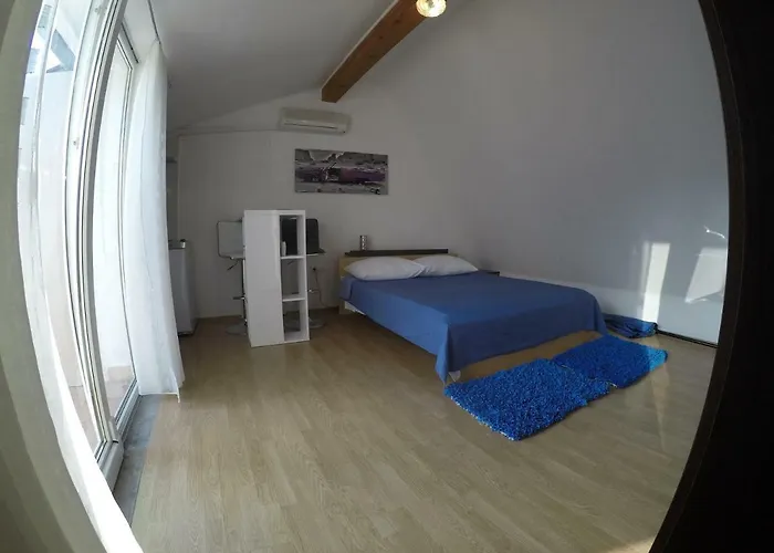 Lopac Apartamento