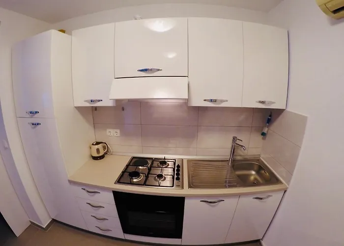 Apartament Lopac *